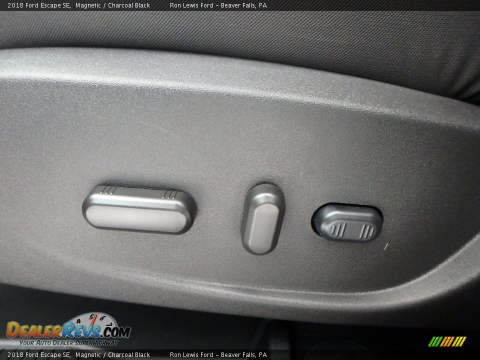 2018 Ford Escape SE Magnetic / Charcoal Black Photo #16
