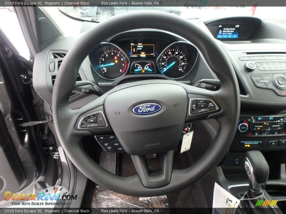 2018 Ford Escape SE Magnetic / Charcoal Black Photo #17