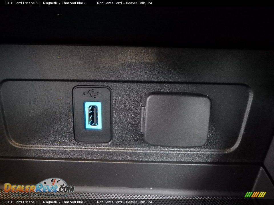 2018 Ford Escape SE Magnetic / Charcoal Black Photo #20