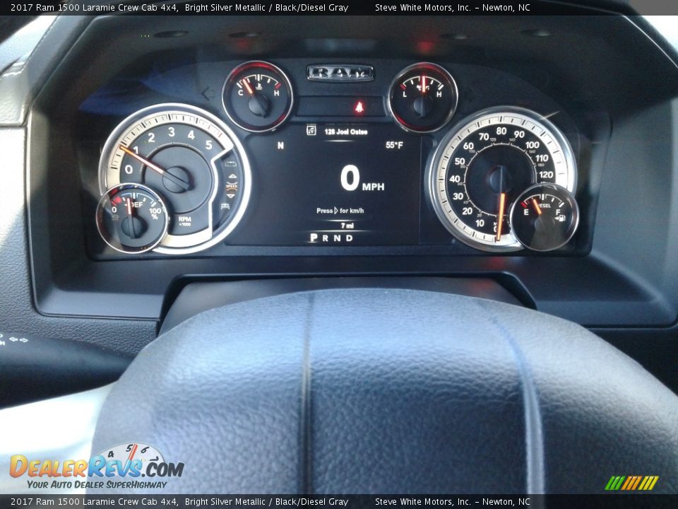 2017 Ram 1500 Laramie Crew Cab 4x4 Bright Silver Metallic / Black/Diesel Gray Photo #18