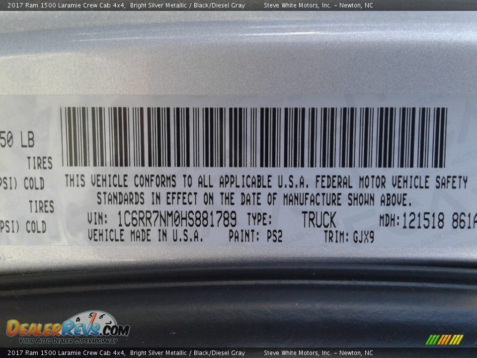 2017 Ram 1500 Laramie Crew Cab 4x4 Bright Silver Metallic / Black/Diesel Gray Photo #35