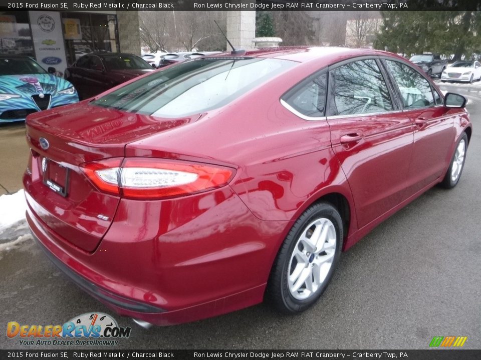 2015 Ford Fusion SE Ruby Red Metallic / Charcoal Black Photo #2