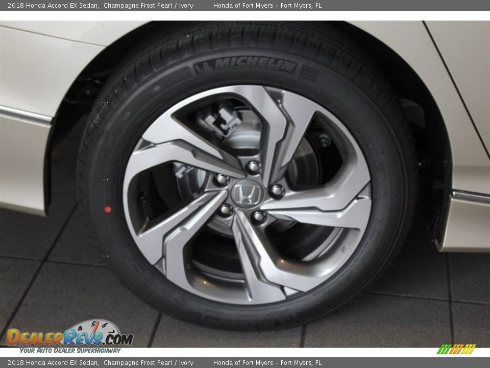 2018 Honda Accord EX Sedan Champagne Frost Pearl / Ivory Photo #9