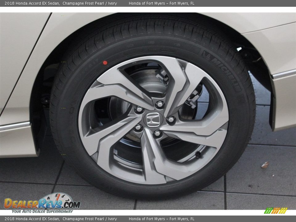 2018 Honda Accord EX Sedan Champagne Frost Pearl / Ivory Photo #11