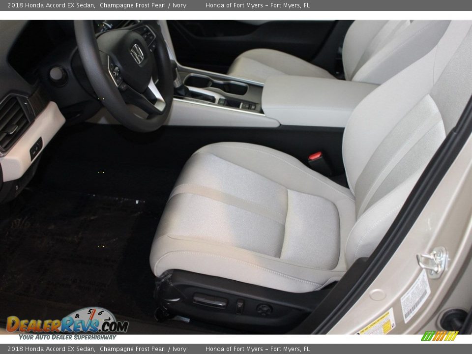 2018 Honda Accord EX Sedan Champagne Frost Pearl / Ivory Photo #14