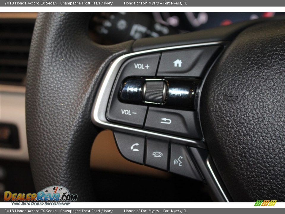 2018 Honda Accord EX Sedan Champagne Frost Pearl / Ivory Photo #18