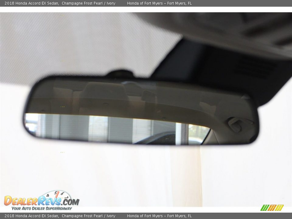 2018 Honda Accord EX Sedan Champagne Frost Pearl / Ivory Photo #27