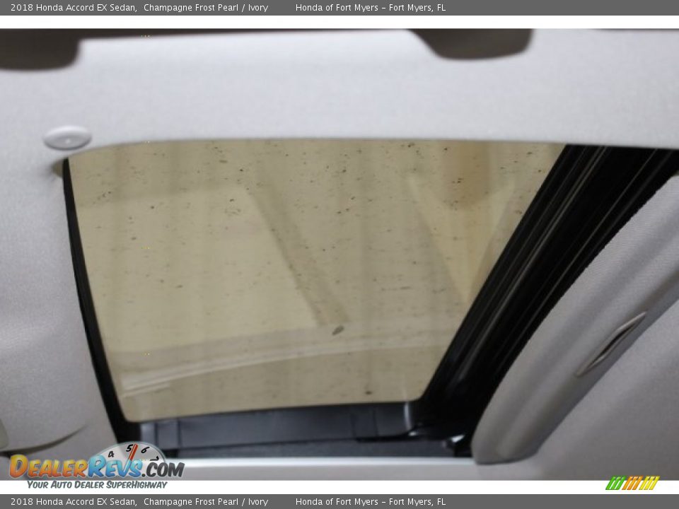 2018 Honda Accord EX Sedan Champagne Frost Pearl / Ivory Photo #28