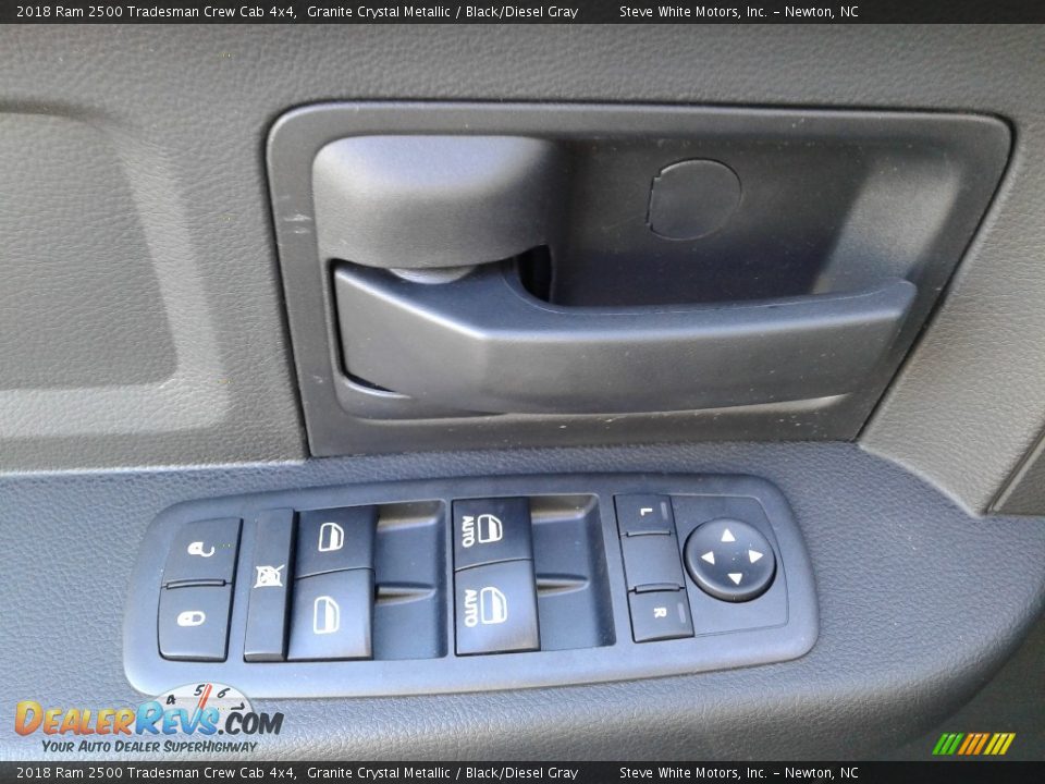 2018 Ram 2500 Tradesman Crew Cab 4x4 Granite Crystal Metallic / Black/Diesel Gray Photo #12