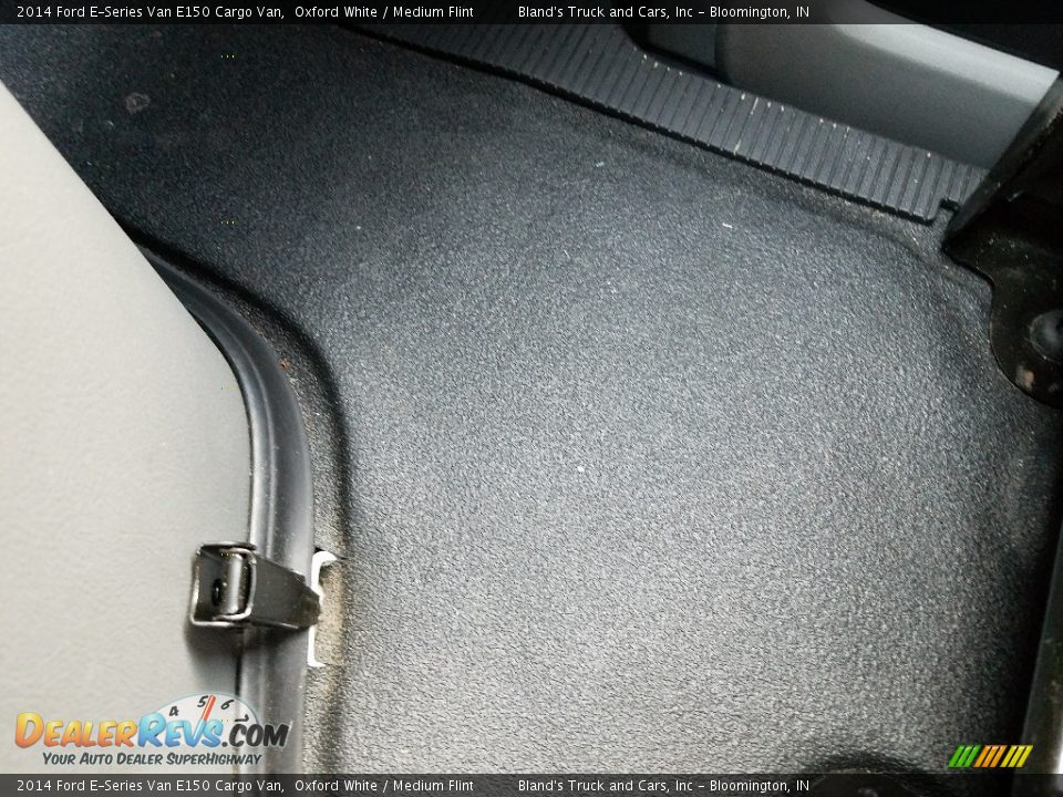 2014 Ford E-Series Van E150 Cargo Van Oxford White / Medium Flint Photo #35