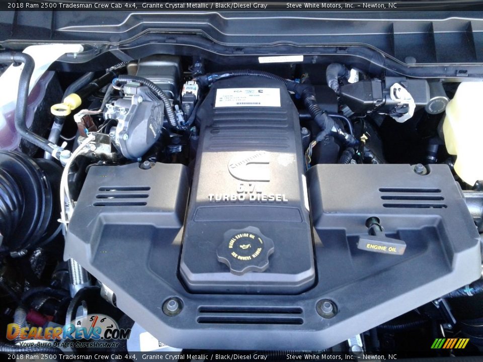 2018 Ram 2500 Tradesman Crew Cab 4x4 Granite Crystal Metallic / Black/Diesel Gray Photo #28