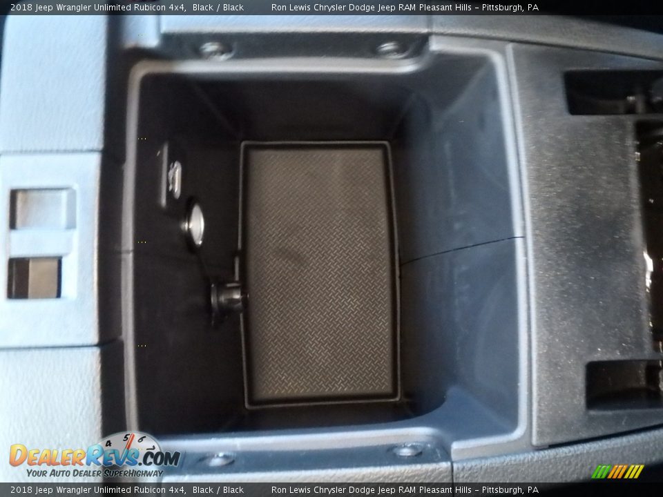 2018 Jeep Wrangler Unlimited Rubicon 4x4 Black / Black Photo #17