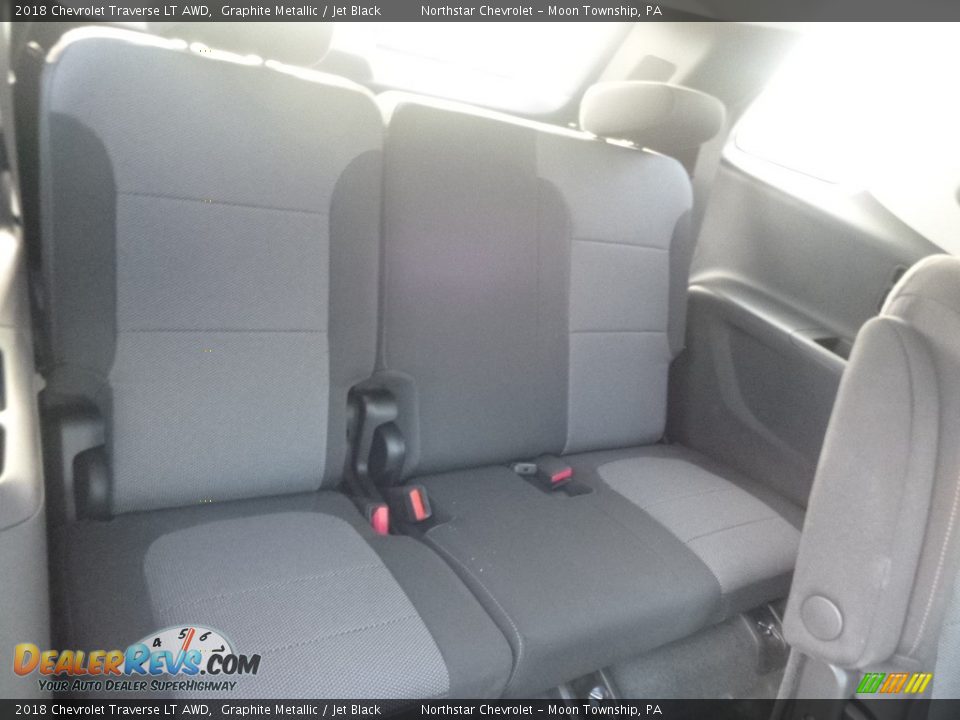 2018 Chevrolet Traverse LT AWD Graphite Metallic / Jet Black Photo #12