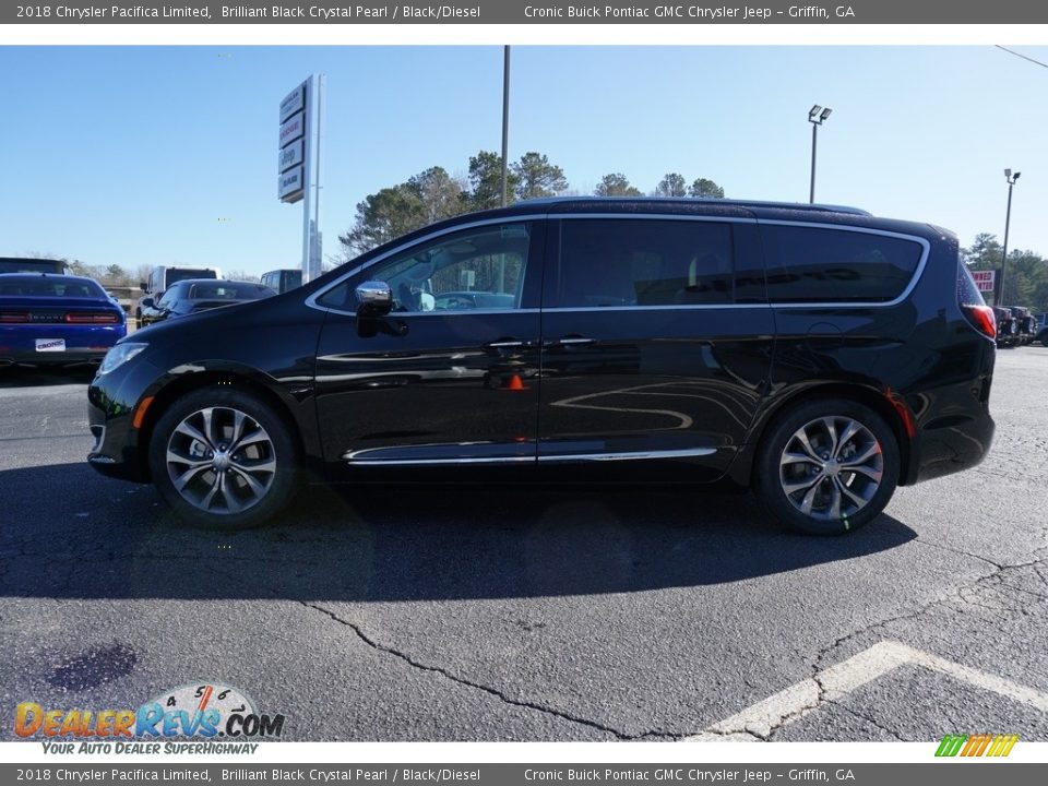 2018 Chrysler Pacifica Limited Brilliant Black Crystal Pearl / Black/Diesel Photo #4