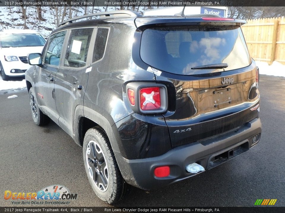 2017 Jeep Renegade Trailhawk 4x4 Black / Black Photo #3