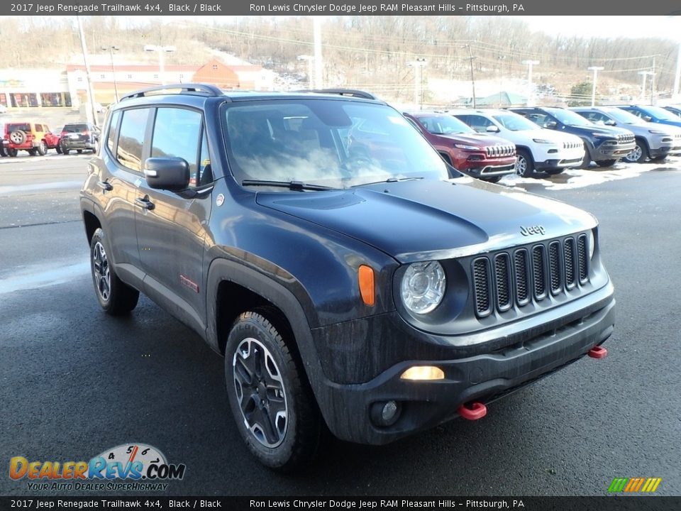 2017 Jeep Renegade Trailhawk 4x4 Black / Black Photo #7