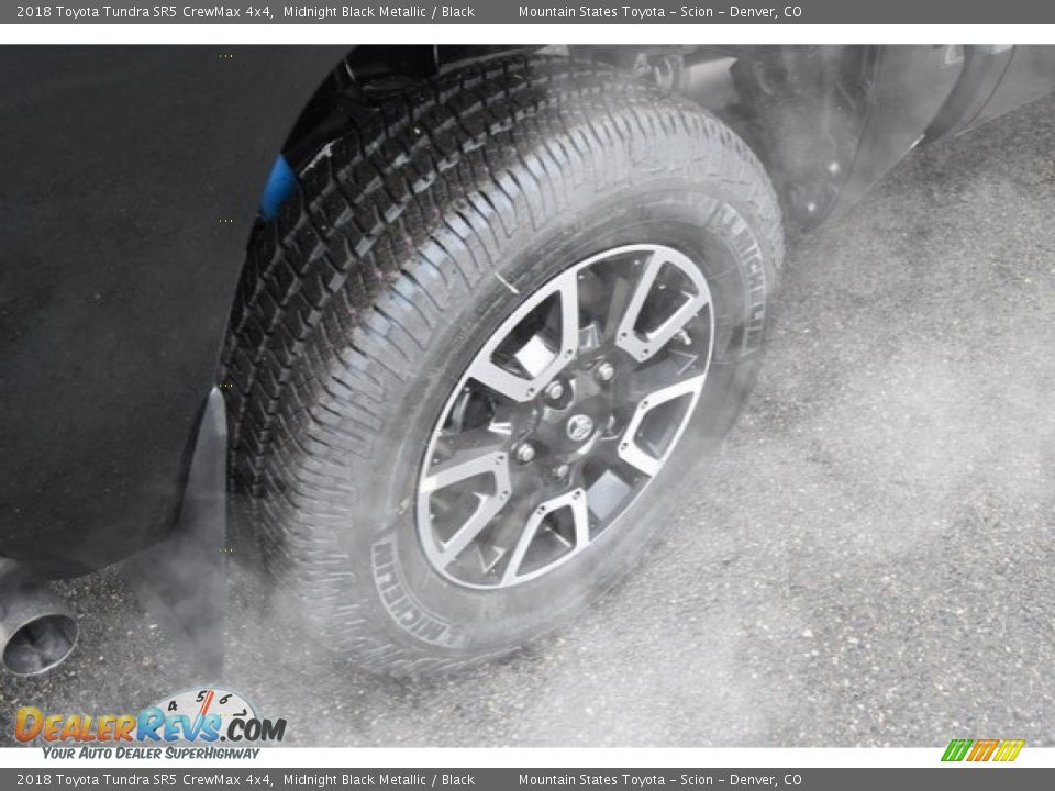 2018 Toyota Tundra SR5 CrewMax 4x4 Midnight Black Metallic / Black Photo #9