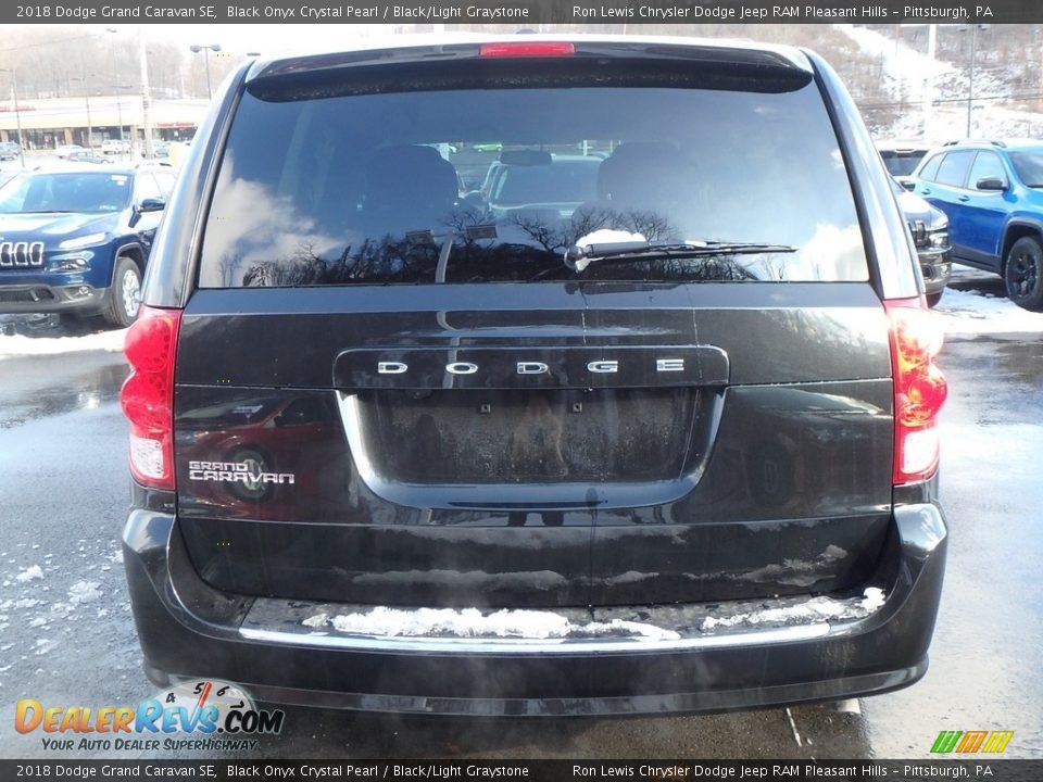 2018 Dodge Grand Caravan SE Black Onyx Crystal Pearl / Black/Light Graystone Photo #4