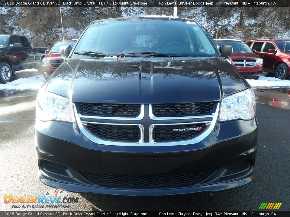 2018 Dodge Grand Caravan SE Black Onyx Crystal Pearl / Black/Light Graystone Photo #8