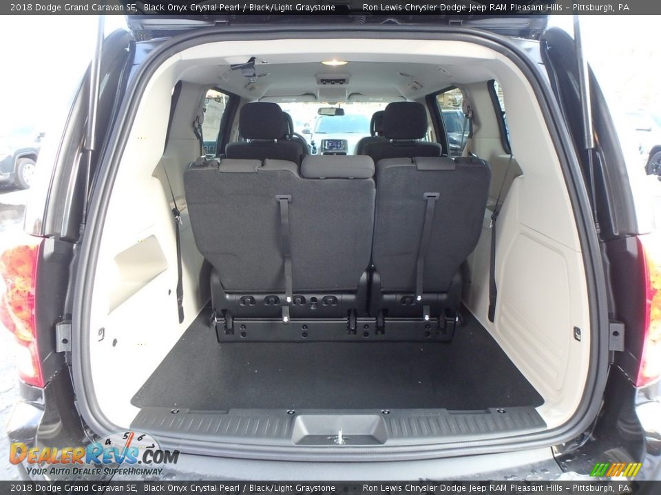 2018 Dodge Grand Caravan SE Black Onyx Crystal Pearl / Black/Light Graystone Photo #20