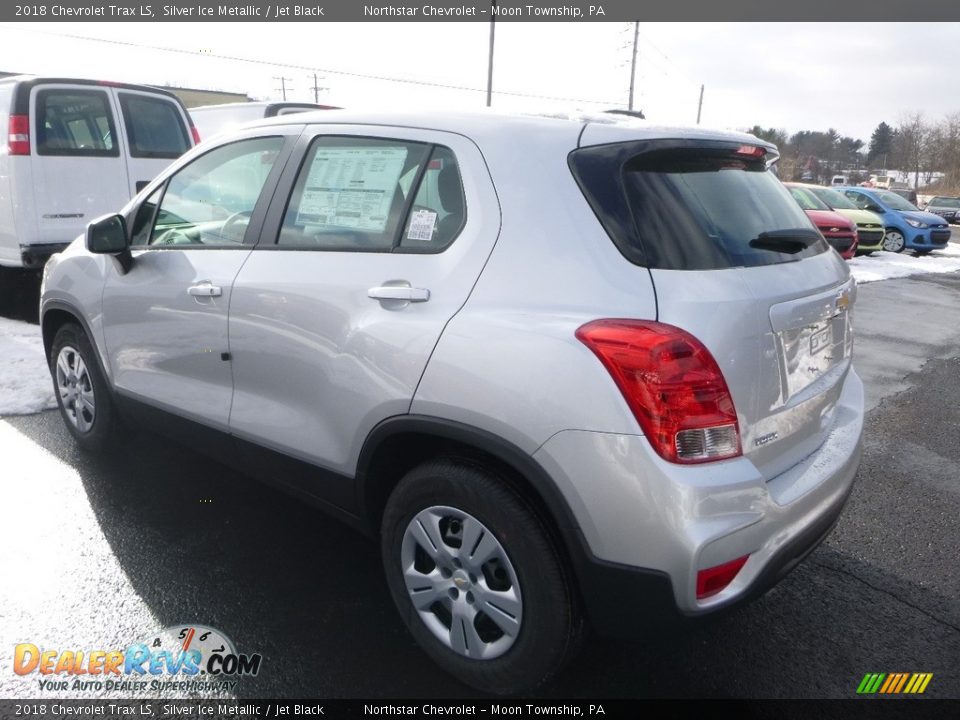 2018 Chevrolet Trax LS Silver Ice Metallic / Jet Black Photo #3