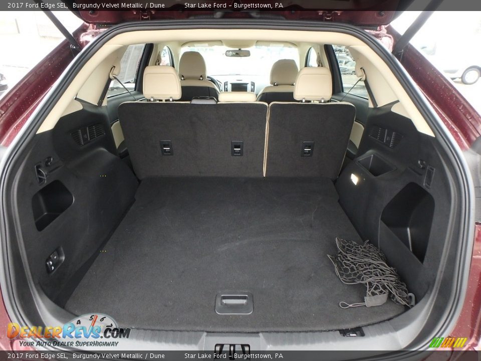 2017 Ford Edge SEL Trunk Photo #7