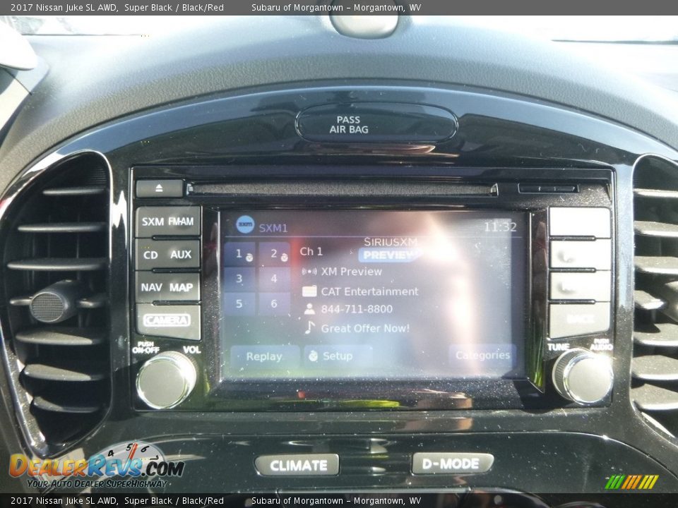 2017 Nissan Juke SL AWD Super Black / Black/Red Photo #18