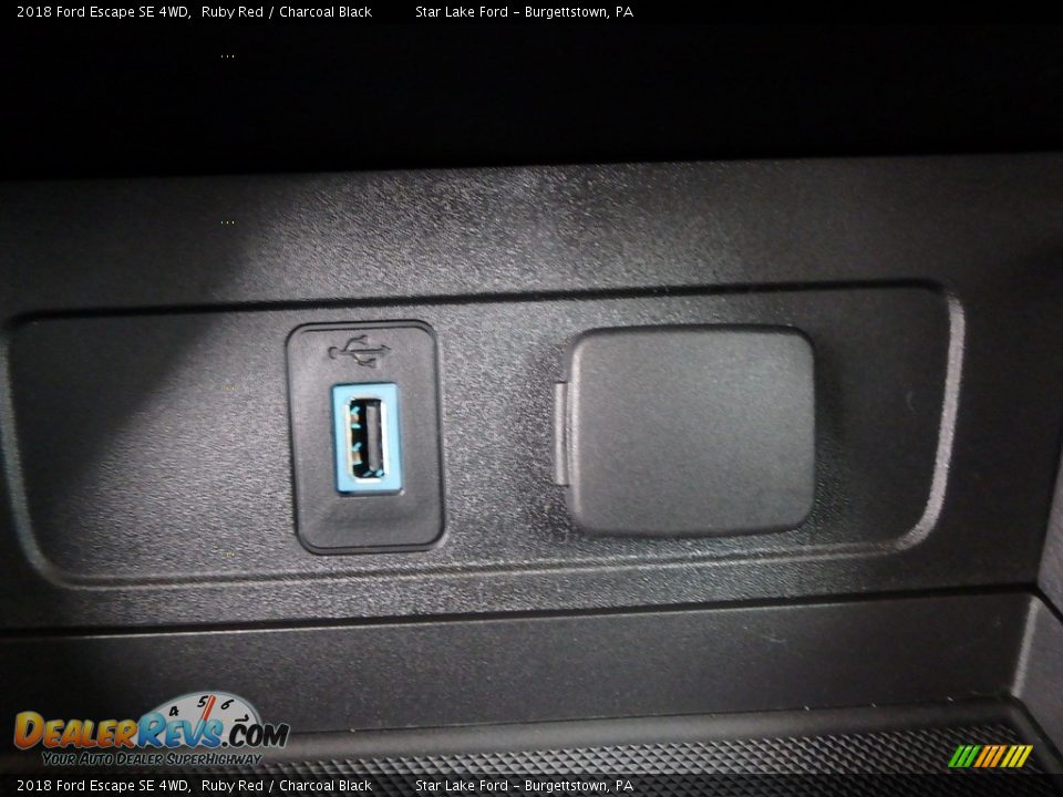 2018 Ford Escape SE 4WD Ruby Red / Charcoal Black Photo #18