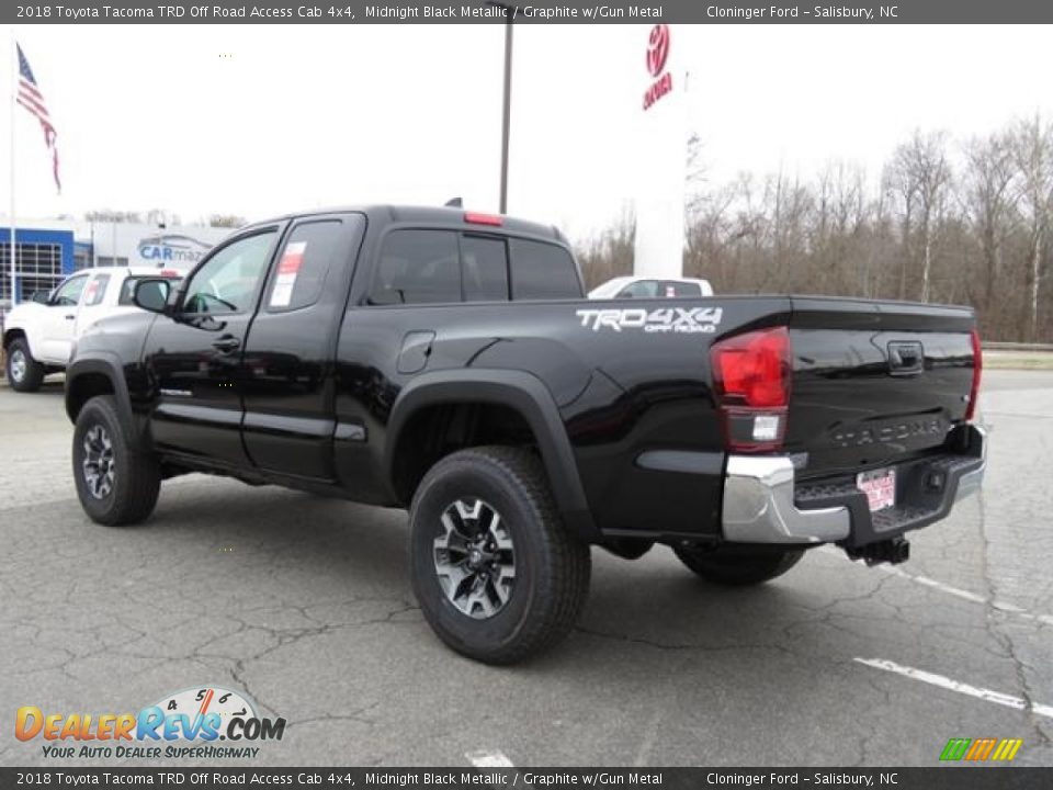 2018 Toyota Tacoma TRD Off Road Access Cab 4x4 Midnight Black Metallic / Graphite w/Gun Metal Photo #26