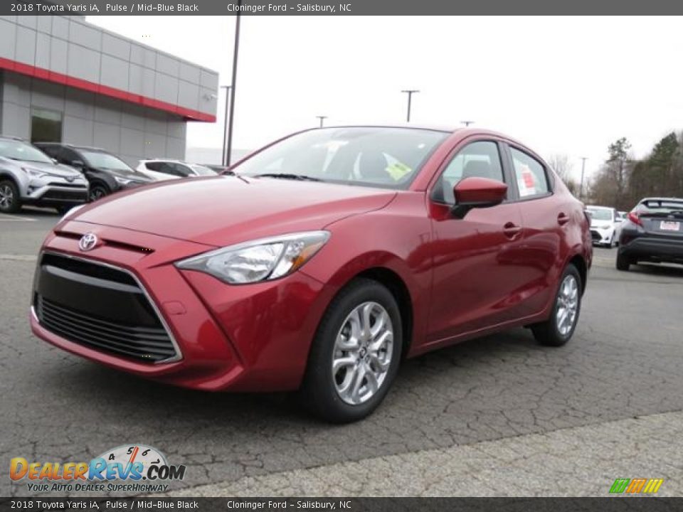 2018 Toyota Yaris iA Pulse / Mid-Blue Black Photo #3