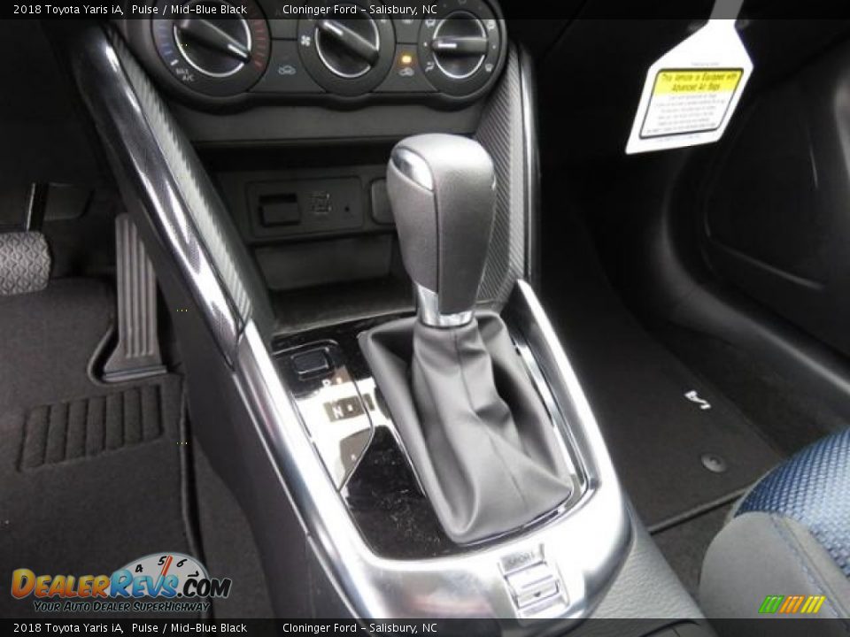 2018 Toyota Yaris iA Pulse / Mid-Blue Black Photo #20