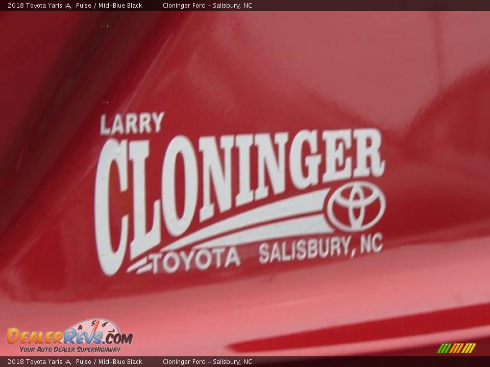 2018 Toyota Yaris iA Pulse / Mid-Blue Black Photo #26