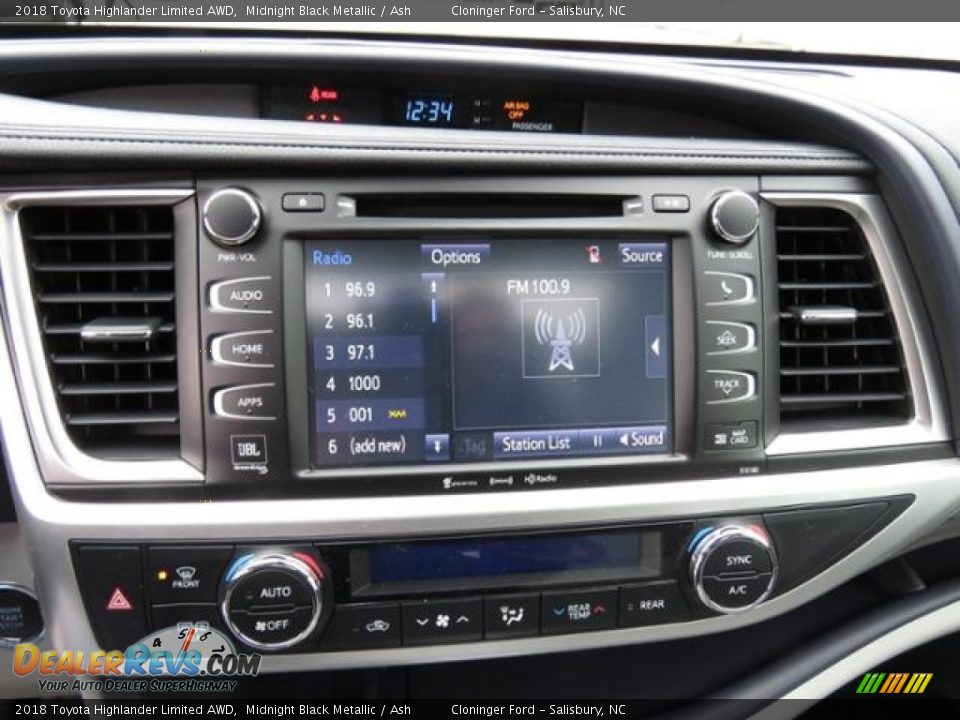 2018 Toyota Highlander Limited AWD Midnight Black Metallic / Ash Photo #17