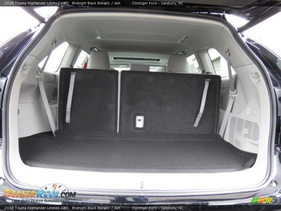 2018 Toyota Highlander Limited AWD Midnight Black Metallic / Ash Photo #26