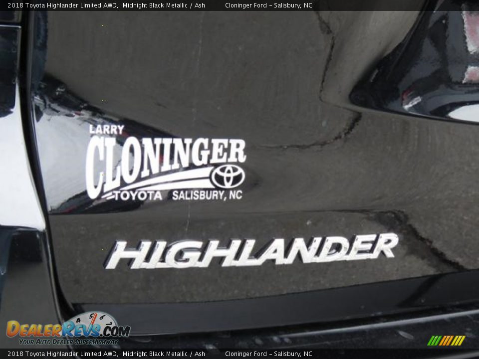 2018 Toyota Highlander Limited AWD Midnight Black Metallic / Ash Photo #30