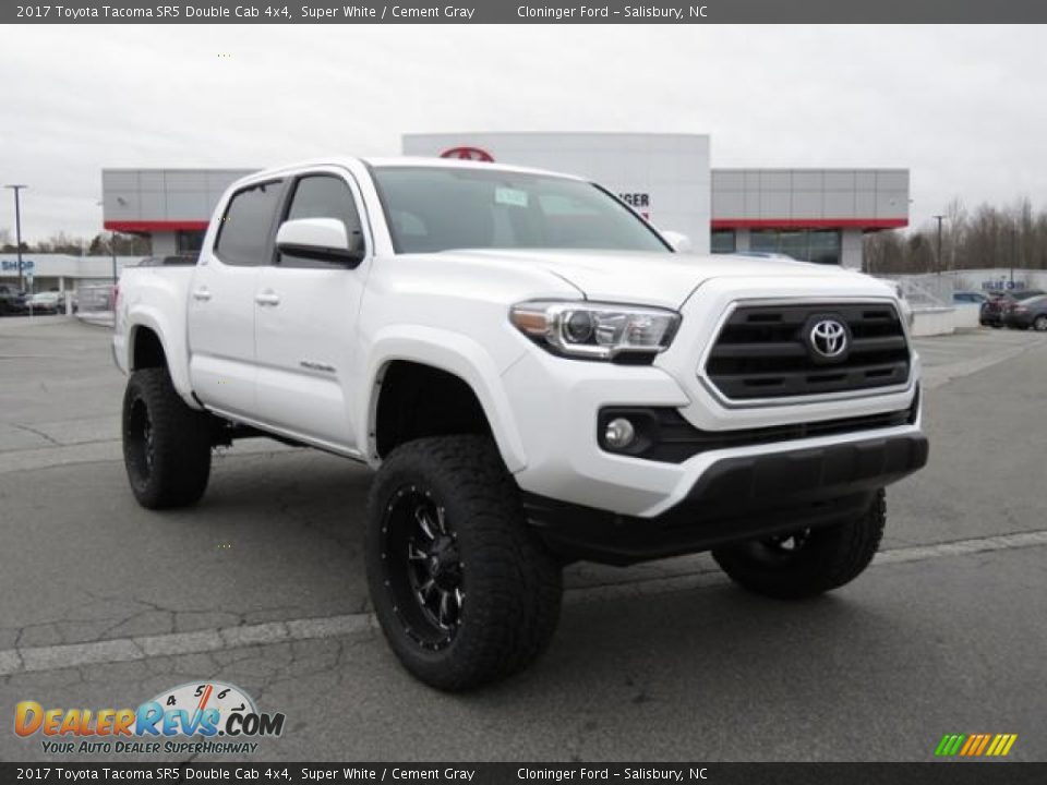 2017 Toyota Tacoma SR5 Double Cab 4x4 Super White / Cement Gray Photo #1