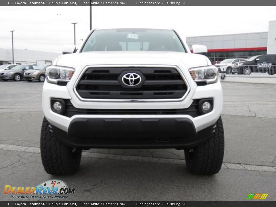 2017 Toyota Tacoma SR5 Double Cab 4x4 Super White / Cement Gray Photo #2