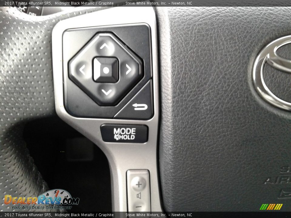 Controls of 2017 Toyota 4Runner SR5 Photo #20