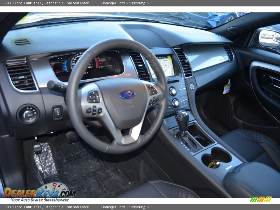 2018 Ford Taurus SEL Magnetic / Charcoal Black Photo #7