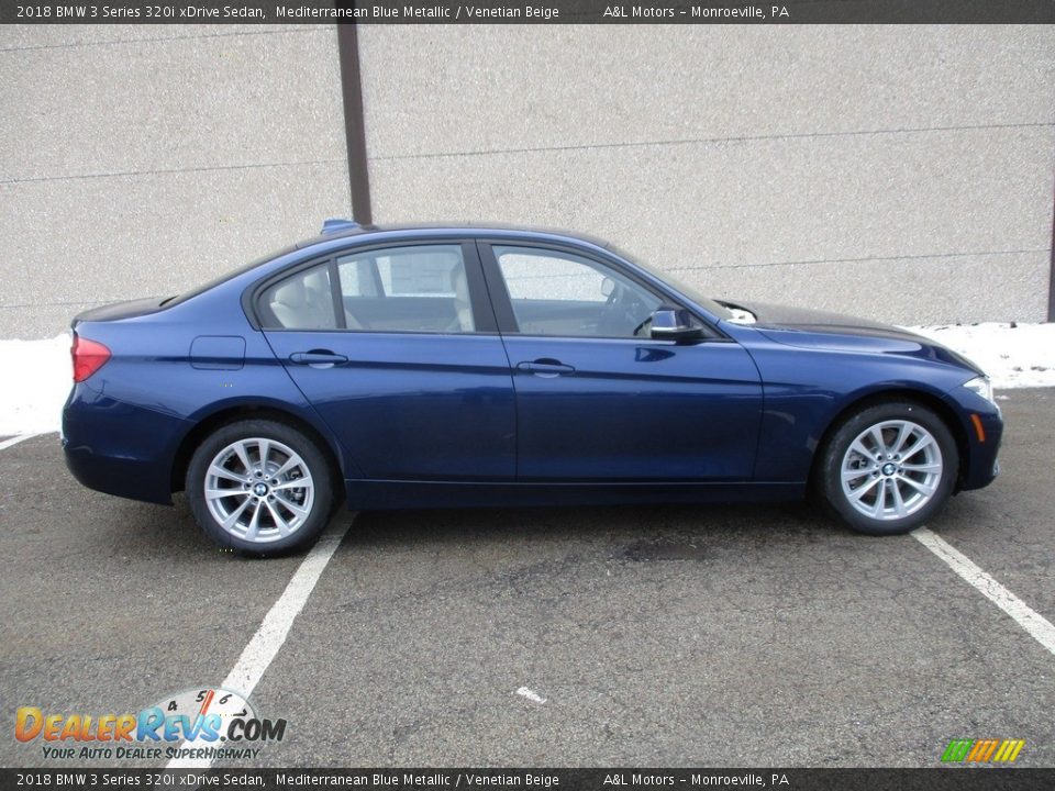 Mediterranean Blue Metallic 2018 BMW 3 Series 320i xDrive Sedan Photo #2