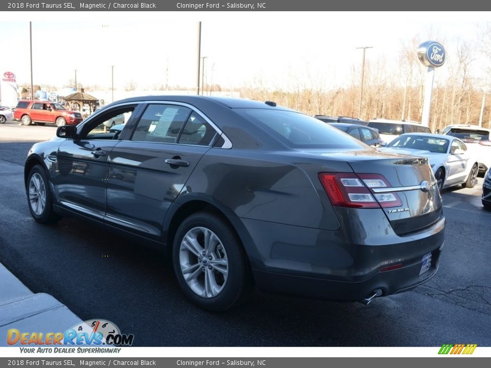 2018 Ford Taurus SEL Magnetic / Charcoal Black Photo #21