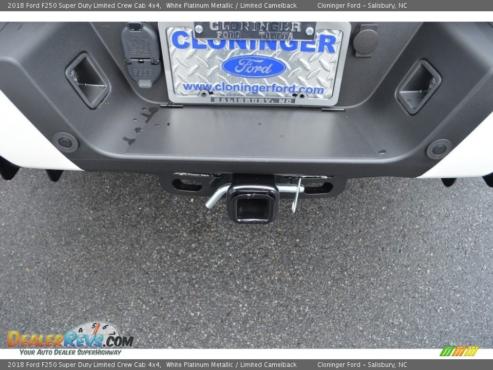 2018 Ford F250 Super Duty Limited Crew Cab 4x4 White Platinum Metallic / Limited Camelback Photo #5