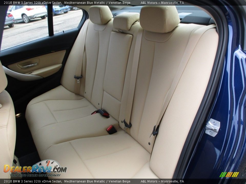 2018 BMW 3 Series 320i xDrive Sedan Mediterranean Blue Metallic / Venetian Beige Photo #14