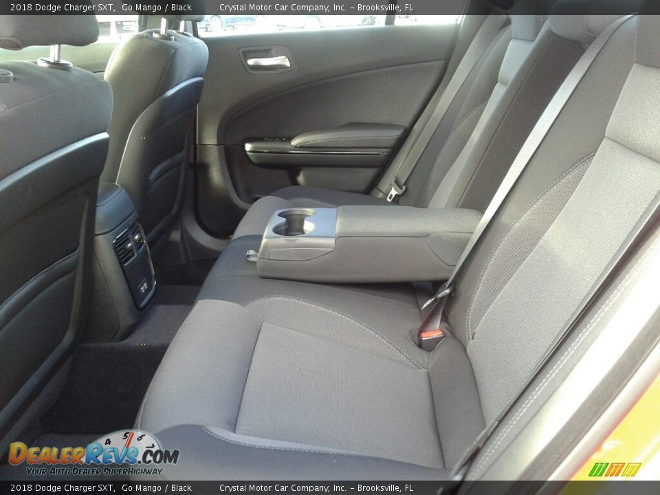 2018 Dodge Charger SXT Go Mango / Black Photo #10