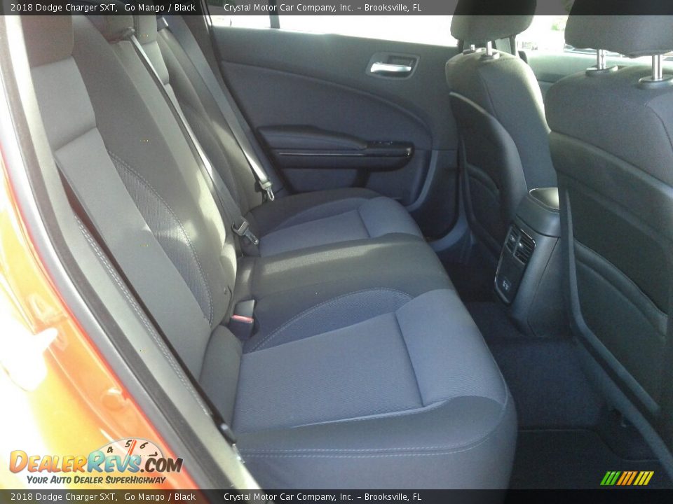 2018 Dodge Charger SXT Go Mango / Black Photo #11