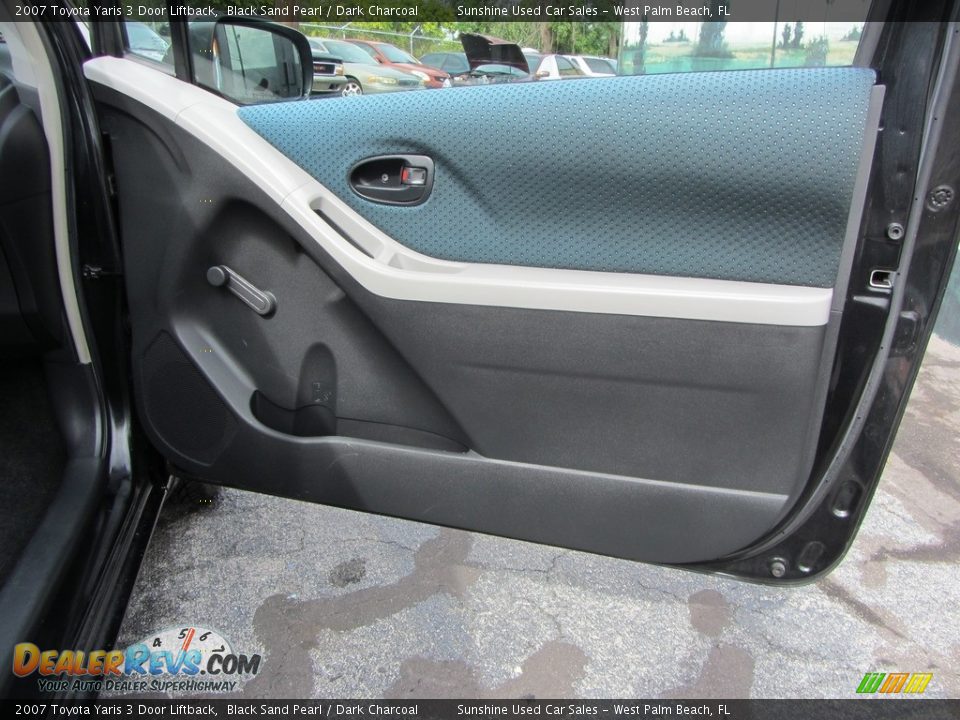 2007 Toyota Yaris 3 Door Liftback Black Sand Pearl / Dark Charcoal Photo #13