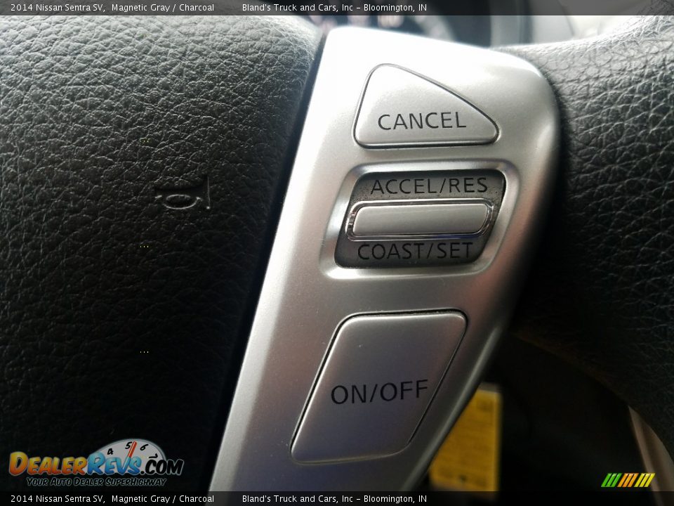 2014 Nissan Sentra SV Magnetic Gray / Charcoal Photo #17