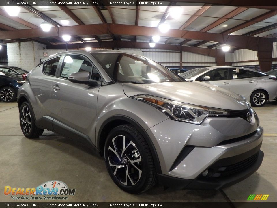 Front 3/4 View of 2018 Toyota C-HR XLE Photo #1