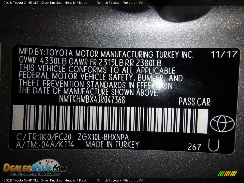 2018 Toyota C-HR XLE Silver Knockout Metallic / Black Photo #10