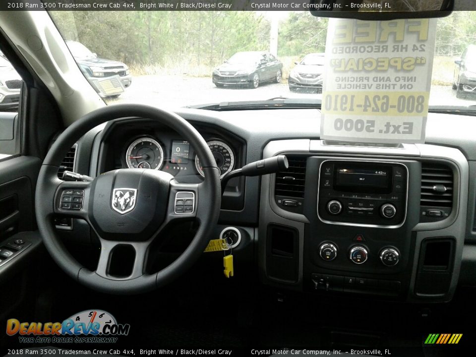 2018 Ram 3500 Tradesman Crew Cab 4x4 Bright White / Black/Diesel Gray Photo #13